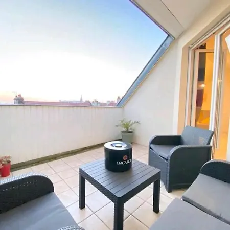 Belfort Grand T4 Avec Parking Et Terrasse 아파트